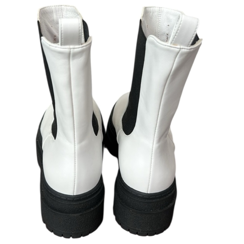 Good American Chelsea White and Black Chunky Lug Platform Boots Size 5 - Picture 10 of 13